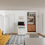 iFlat Yellow Monti Studio Apartment